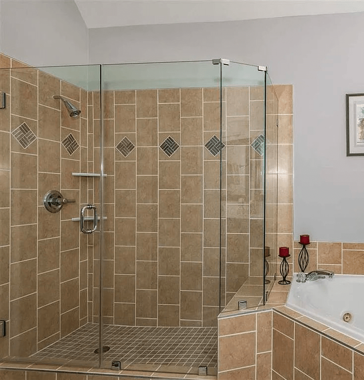 Bathroom before renovation